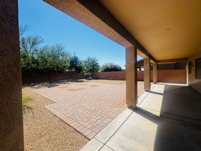 26803 N 21st Drive, Phoenix, AZ 85085