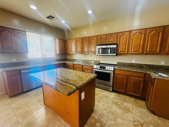 26803 N 21st Drive, Phoenix, AZ 85085