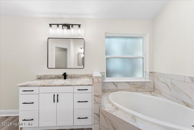 1790 N LAKESHORE Drive, Fleming Island, FL 32003