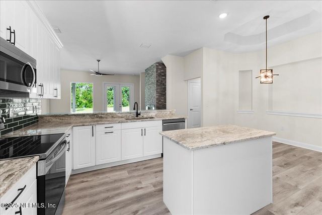 1790 N LAKESHORE Drive, Fleming Island, FL 32003