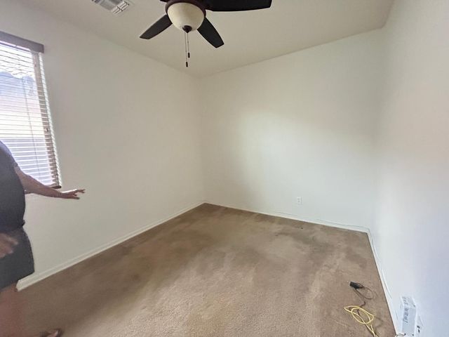 5537 W Desert Hollow Drive, Phoenix, AZ 85083