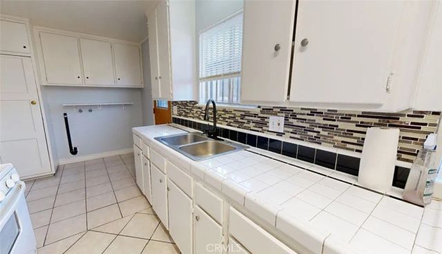 38539 35th Street East, Palmdale, CA 93550