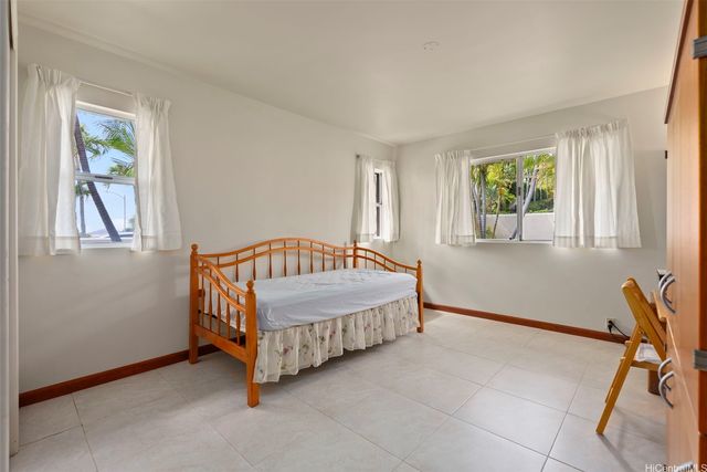 167 Maono Place, Honolulu, HI 96821