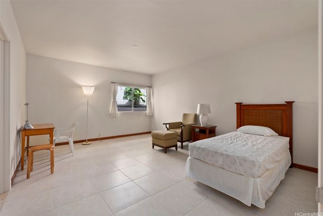 167 Maono Place, Honolulu, HI 96821