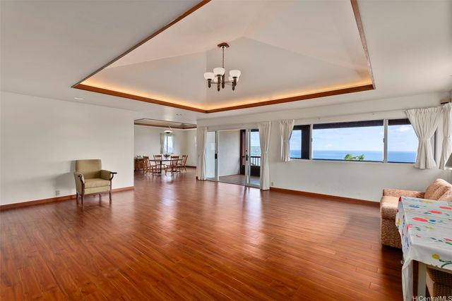 167 Maono Place, Honolulu, HI 96821