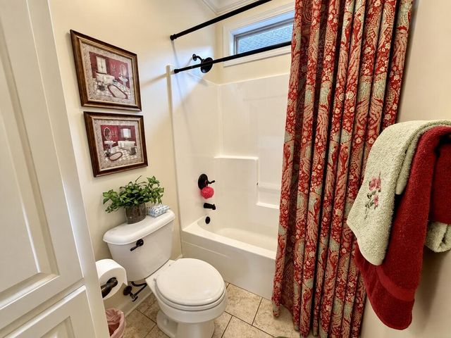 207 Kelso Ln, Dothan, AL 36305