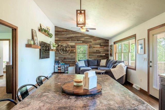 3102 HEISE ROAD, Omro, WI 54963