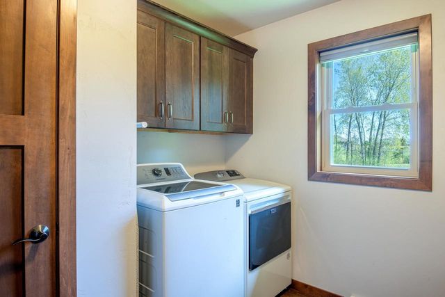 3102 HEISE ROAD, Omro, WI 54963