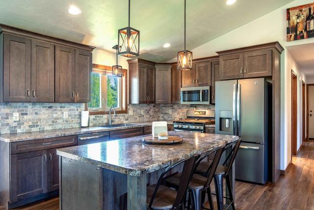 3102 HEISE ROAD, Omro, WI 54963