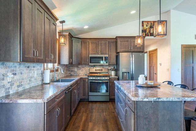 3102 HEISE ROAD, Omro, WI 54963