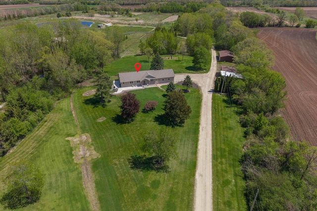 3102 HEISE ROAD, Omro, WI 54963