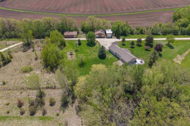 3102 HEISE ROAD, Omro, WI 54963