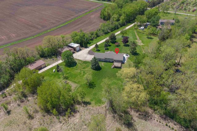 3102 HEISE ROAD, Omro, WI 54963