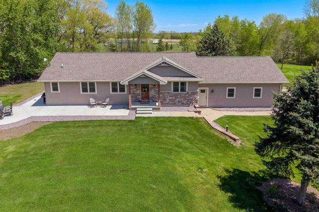 3102 HEISE ROAD, Omro, WI 54963
