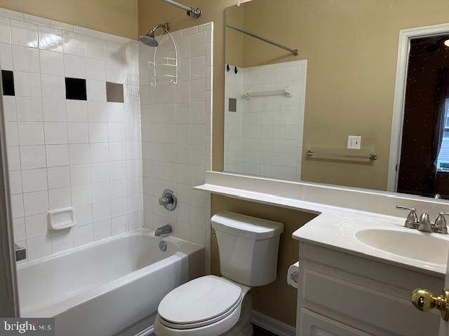 21759 DRAGONS GREEN SQ, Ashburn, VA 20147