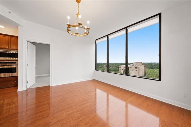 2828 Peachtree Road NW 1204, Atlanta, GA 30305