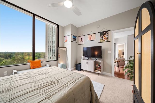 2828 Peachtree Road NW 1204, Atlanta, GA 30305