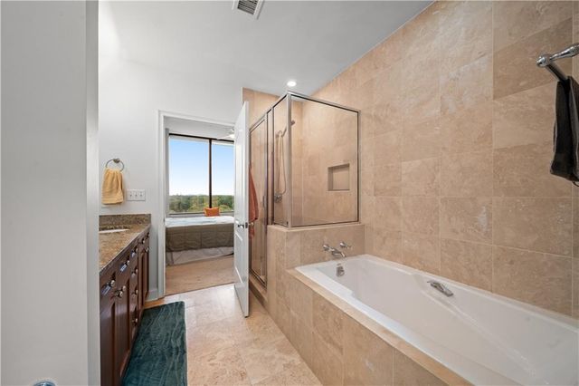 2828 Peachtree Road NW 1204, Atlanta, GA 30305