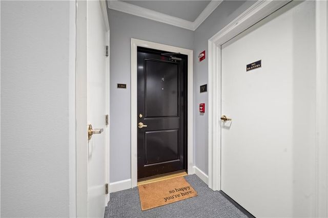 2828 Peachtree Road NW 1204, Atlanta, GA 30305