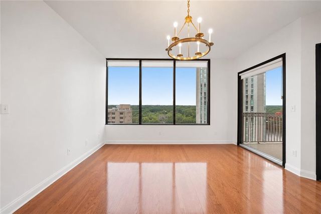 2828 Peachtree Road NW 1204, Atlanta, GA 30305
