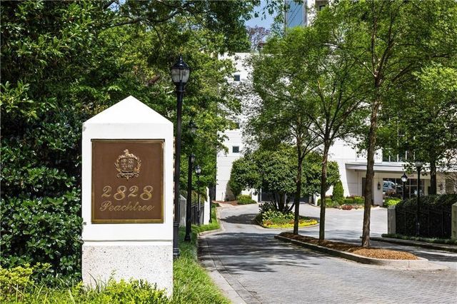 2828 Peachtree Road NW 1204, Atlanta, GA 30305