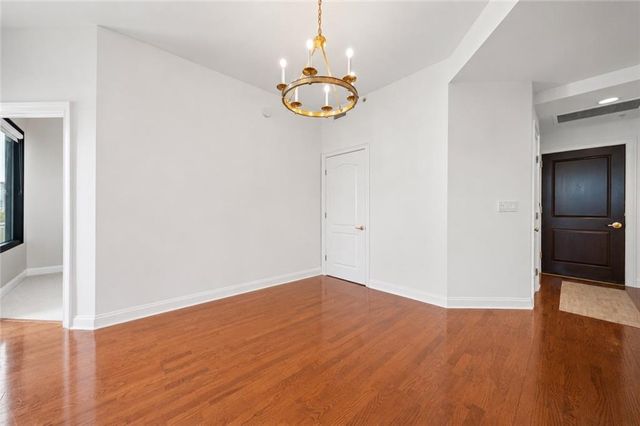 2828 Peachtree Road NW 1204, Atlanta, GA 30305