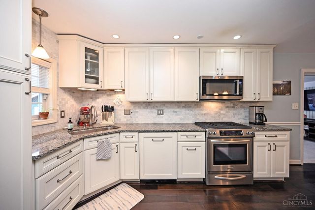 3414 Oak Lane, Cincinnati, OH 45209