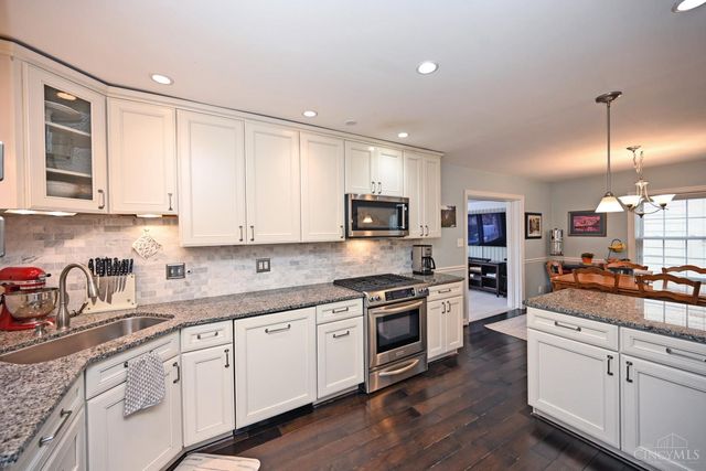 3414 Oak Lane, Cincinnati, OH 45209