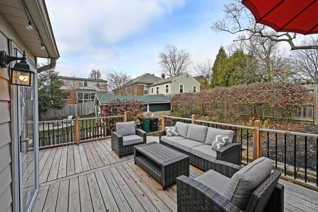 3414 Oak Lane, Cincinnati, OH 45209