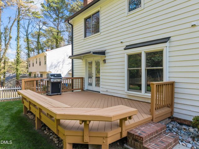 6021 Bramblewood Drive, Raleigh, NC 27612