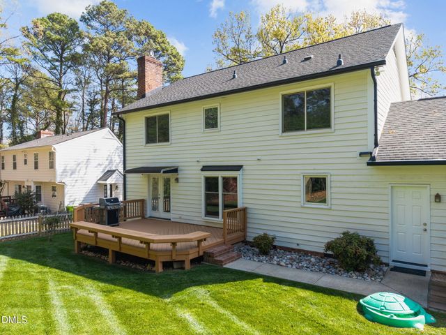 6021 Bramblewood Drive, Raleigh, NC 27612