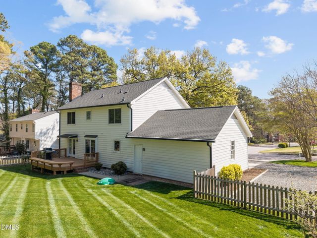 6021 Bramblewood Drive, Raleigh, NC 27612