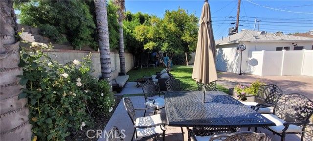 12619 Tiara St., Valley Village, CA 91607