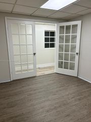 8418 NW 61st St 5, Miami, FL 33166