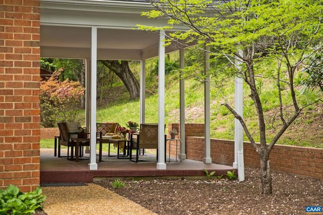 1680 CRAIGS STORE RD, Afton, VA 22920