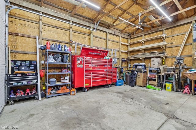 9206 Woodworth Road, North Lima, OH 44452