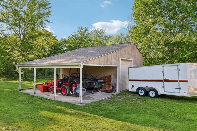 9206 Woodworth Road, North Lima, OH 44452