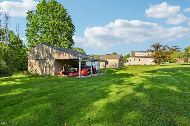 9206 Woodworth Road, North Lima, OH 44452