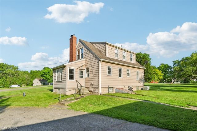 9206 Woodworth Road, North Lima, OH 44452