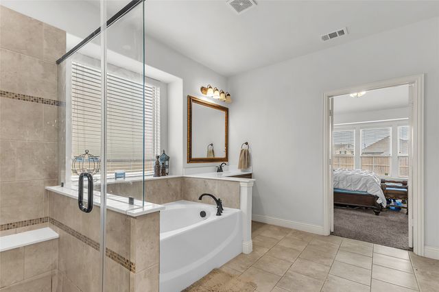 1318 Lantern Faith Drive, Wylie, TX 75098