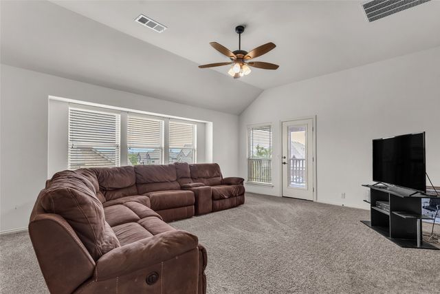 1318 Lantern Faith Drive, Wylie, TX 75098