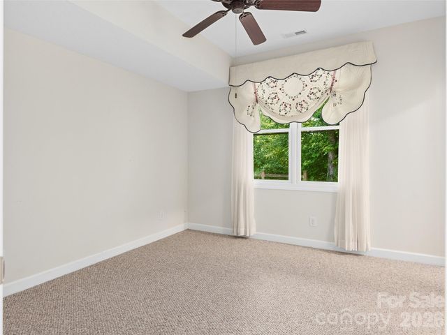 54 Deep Valley Lane, Hendersonville, NC 28791
