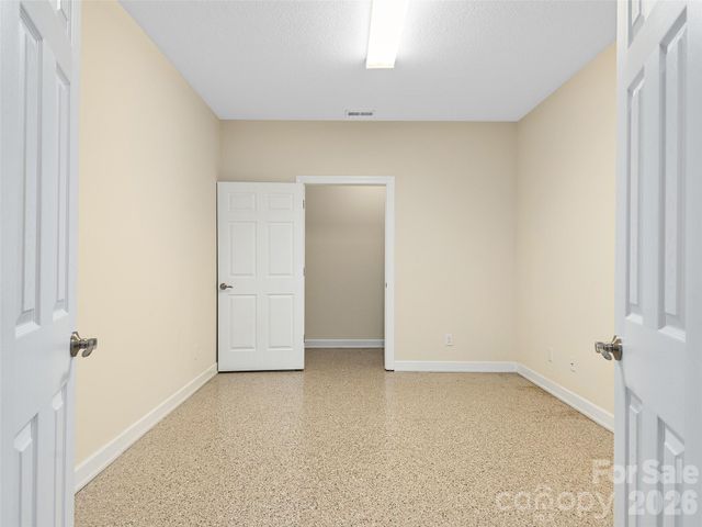 54 Deep Valley Lane, Hendersonville, NC 28791