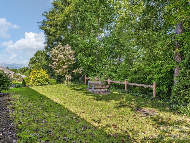 54 Deep Valley Lane, Hendersonville, NC 28791