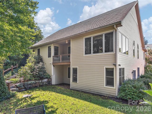 54 Deep Valley Lane, Hendersonville, NC 28791