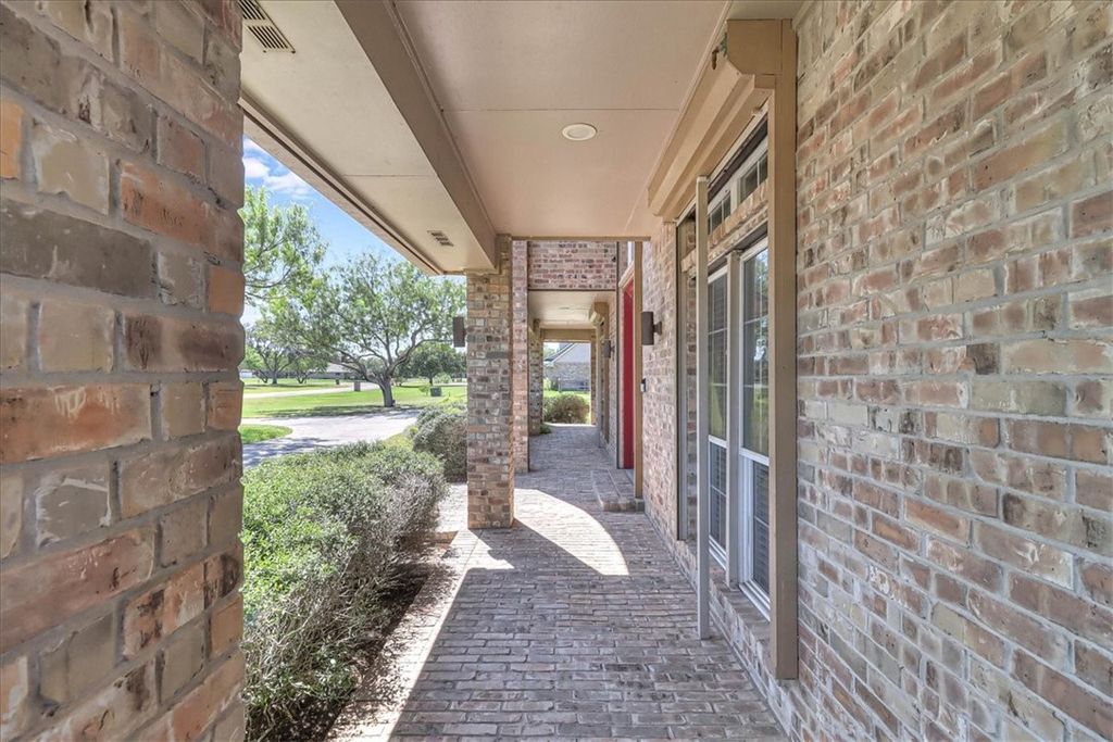 4718 Canaan Pl, Corpus Christi, TX 78413 — photo 3