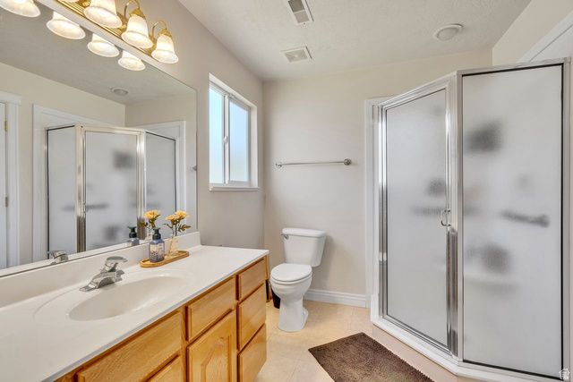 2494 N DORCHESTER AVE, Harrisville, UT 84414