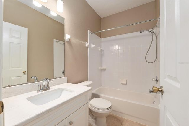 4843 NW 79TH ROAD, Gainesville, FL 32653