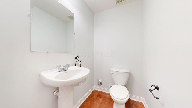 5597 Lantos Road, Dublin, OH 43016