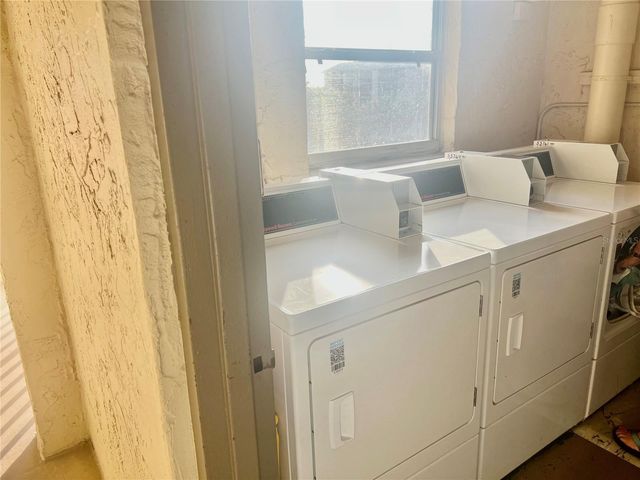 3783 LAKE BAYSHORE DRIVE H404, Bradenton, FL 34205